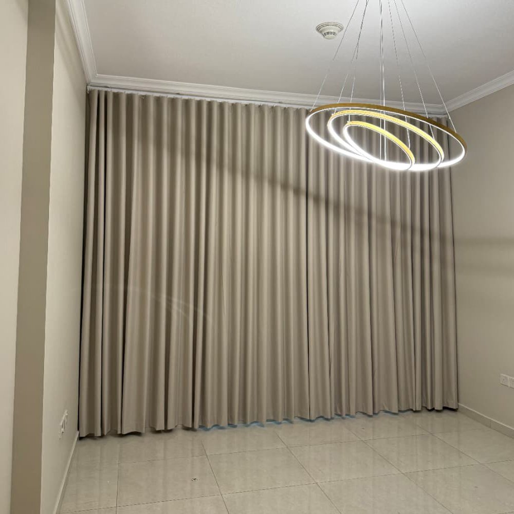 Curtain