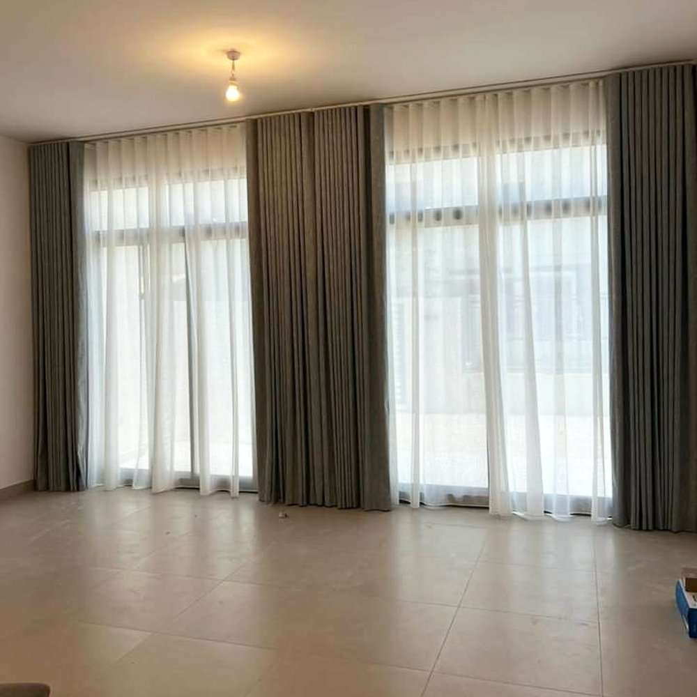 Curtain