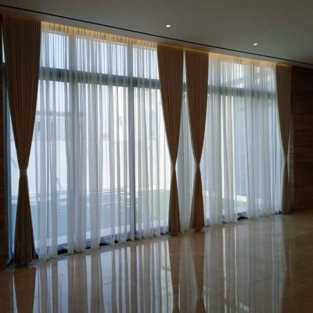 Curtain