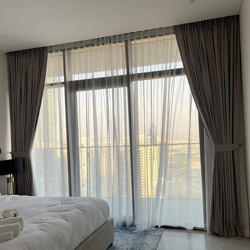 Curtain